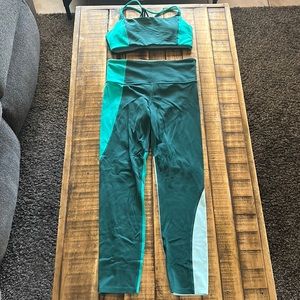 Athleta Asym Colorblock Set (Bra and Leggings)